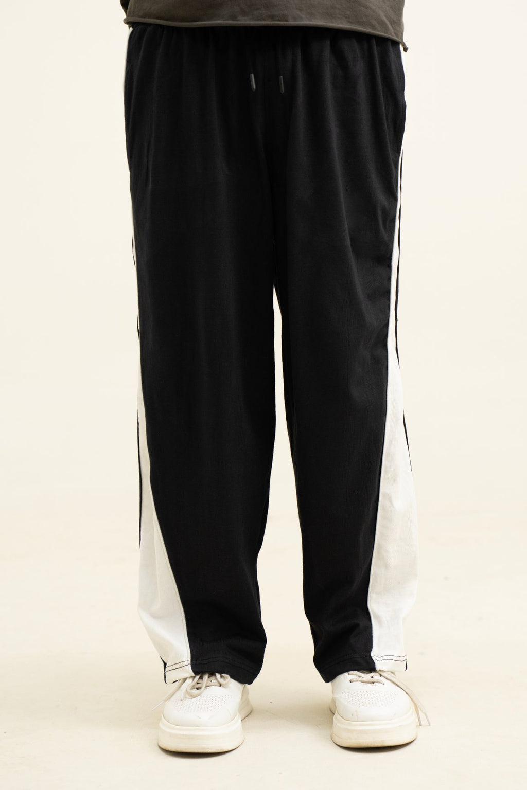 Baggy Fit Black White Panel Trouser